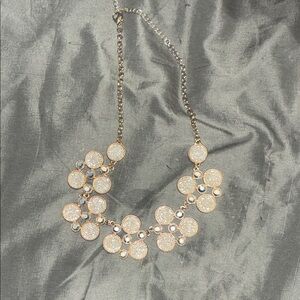 Sparkling Floral Statement Necklace in Rose Gold